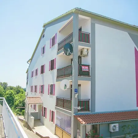 Apartamento Cozy In With Seaside View
