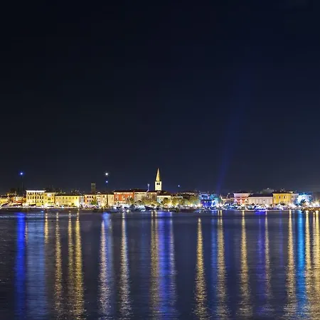 Cozy In With Seaside View * Poreč